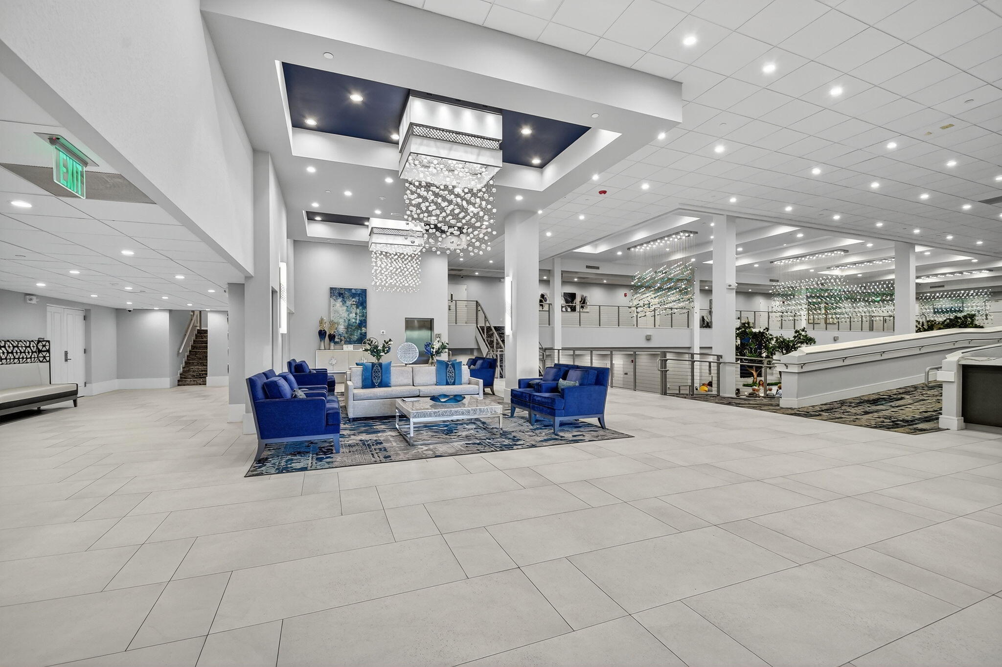 HUNTINGTON LAKES SEC TWO CONDOS - Residential