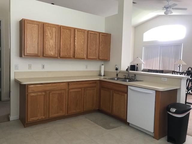 "CITRUS SPRINGS VILLAGE - Residential Lease