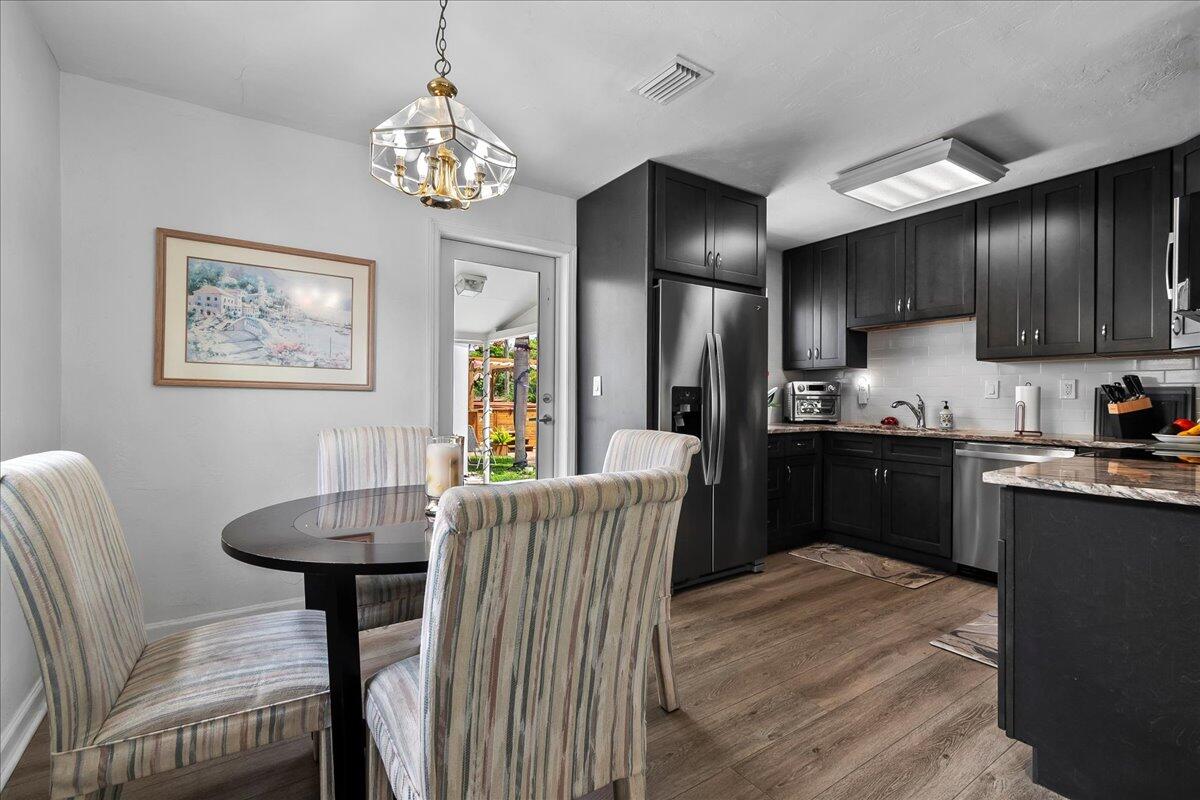 SOUTHERLY HILL - Residential