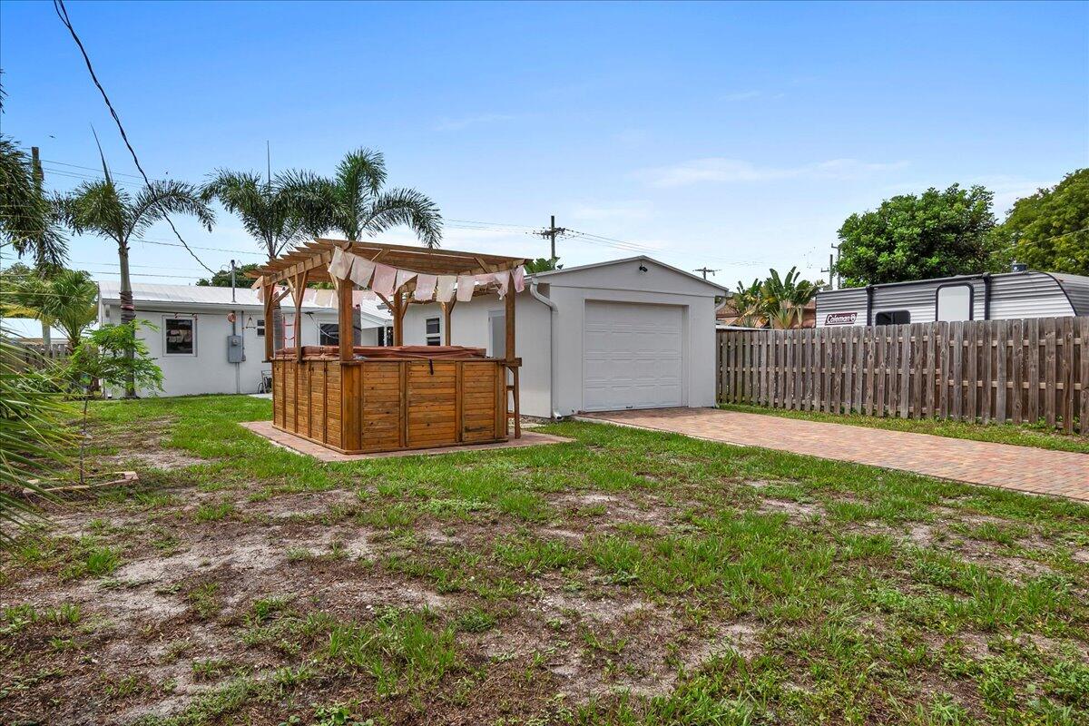 SOUTHERLY HILL - Residential