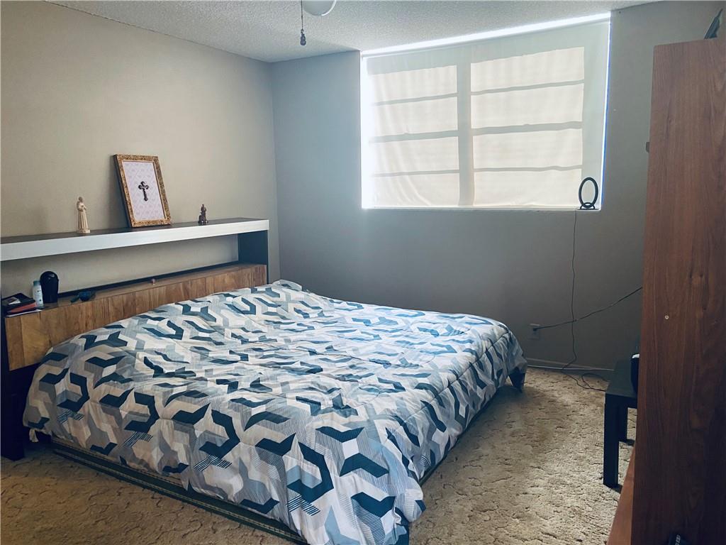 HOLIDAY SPRINGS - Residential