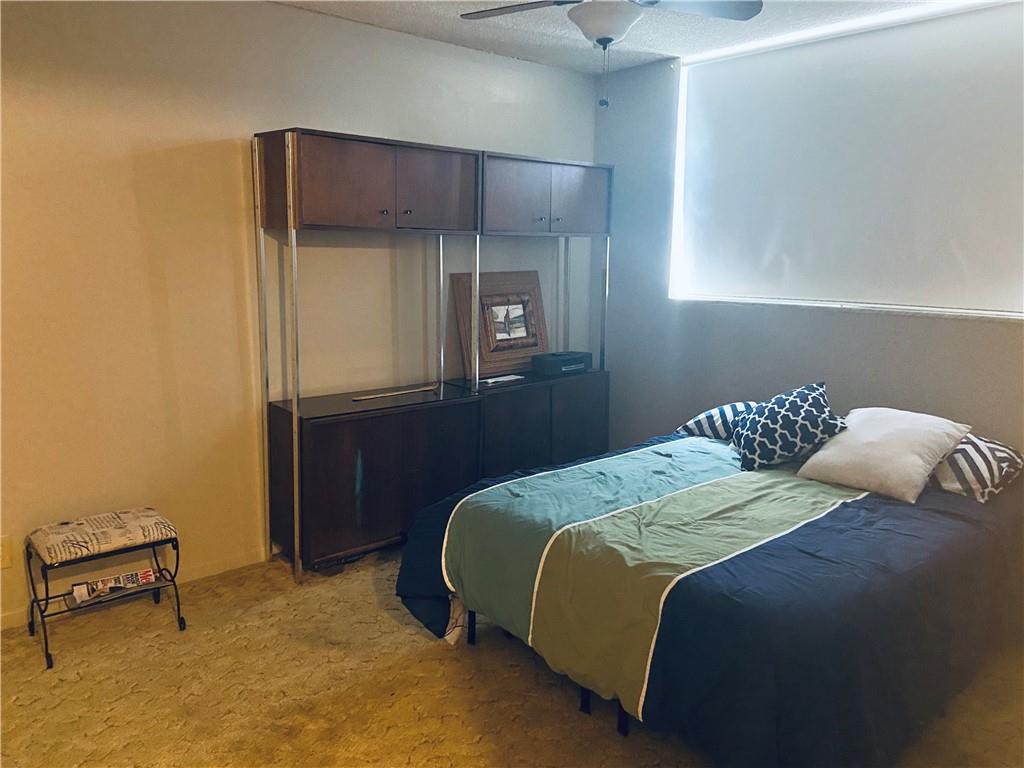 HOLIDAY SPRINGS - Residential
