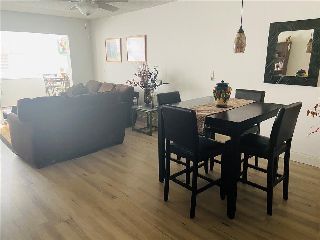 HOLIDAY SPRINGS - Residential