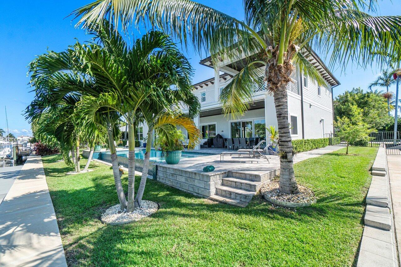 TROPIC ISLE - Residential