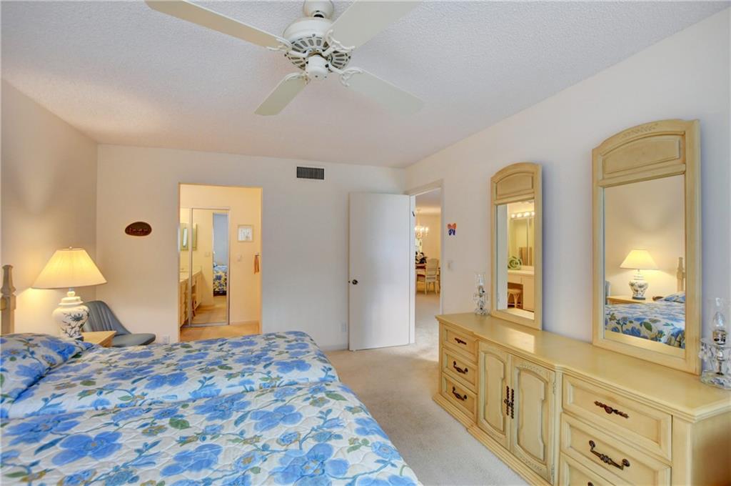 WATERSEDGE AT THE LAKES O - Residential