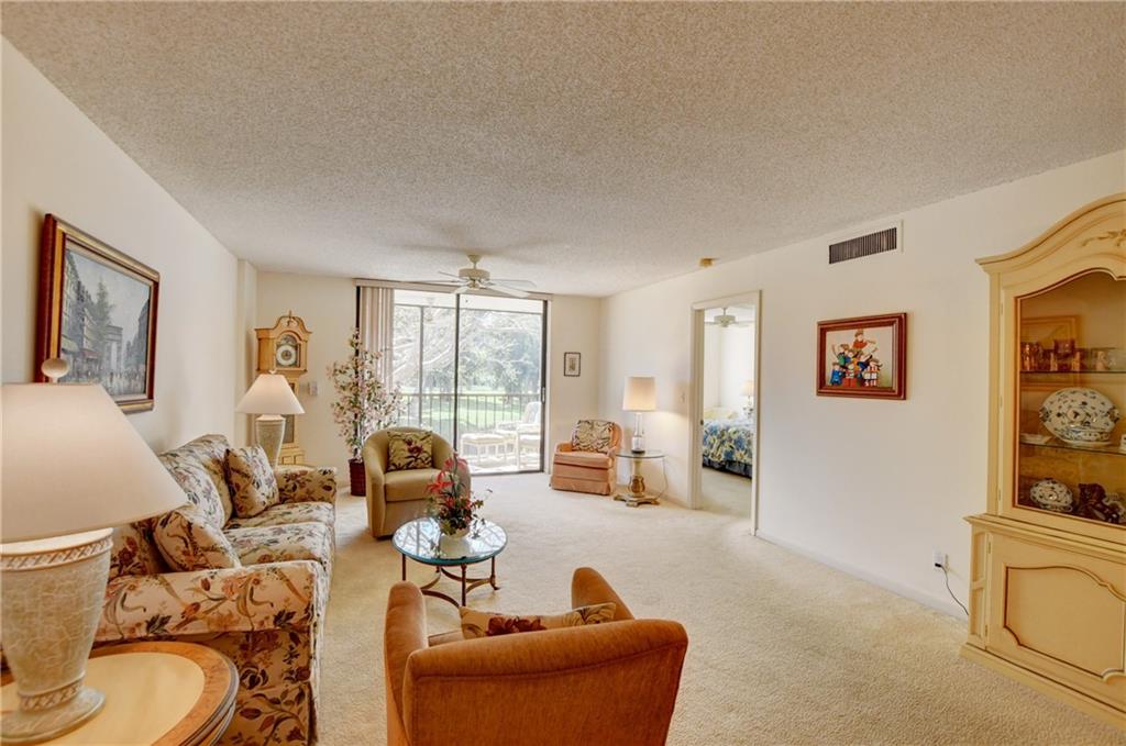 WATERSEDGE AT THE LAKES O - Residential