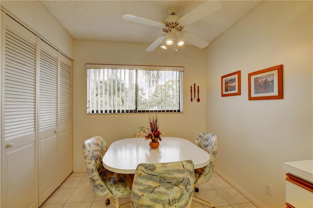 WATERSEDGE AT THE LAKES O - Residential