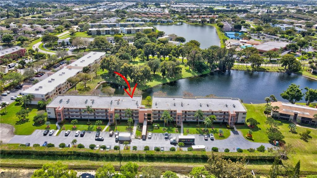 WATERSEDGE AT THE LAKES O - Residential