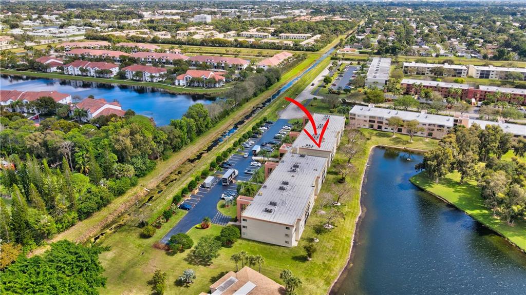 WATERSEDGE AT THE LAKES O - Residential