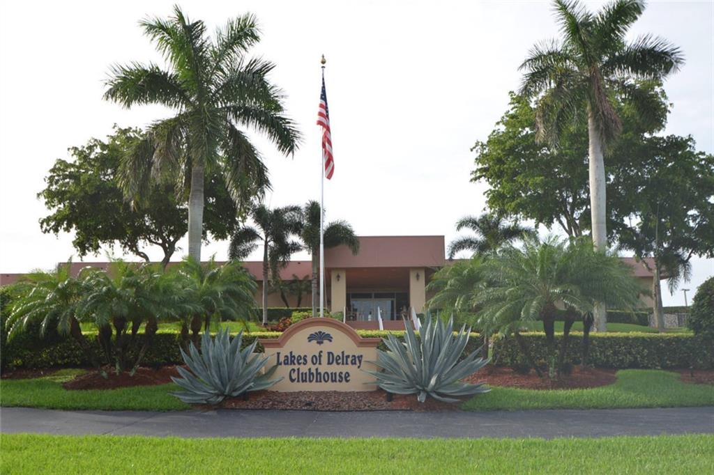 WATERSEDGE AT THE LAKES O - Residential
