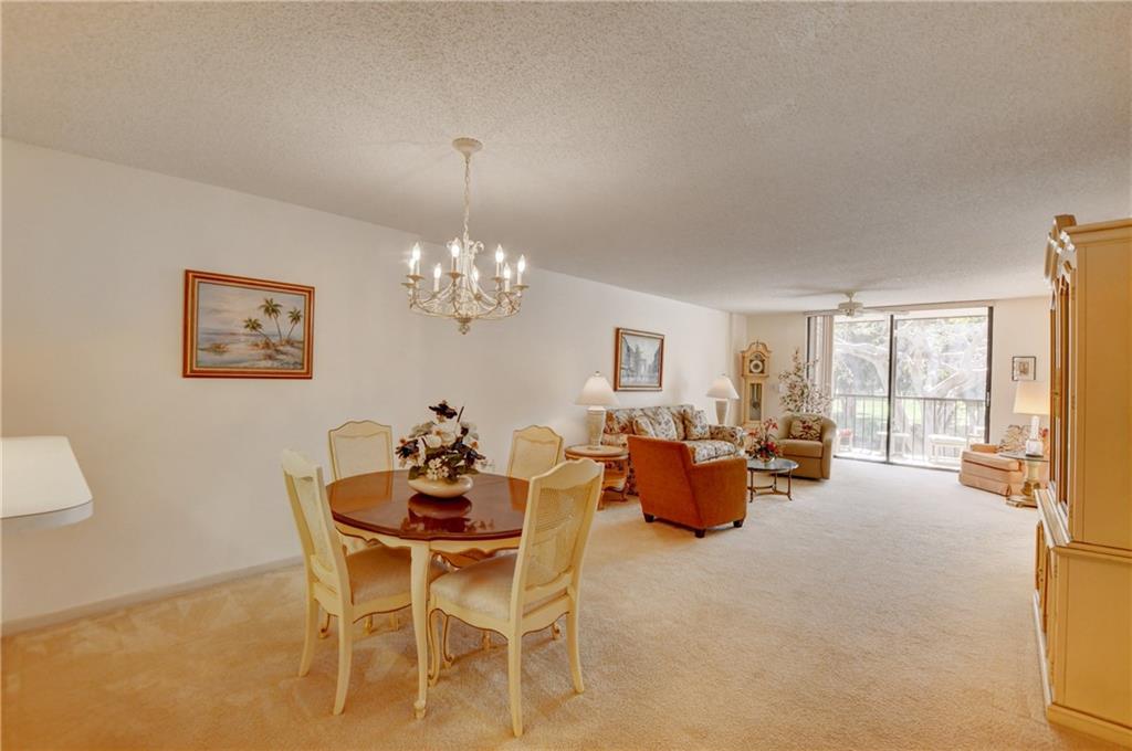 WATERSEDGE AT THE LAKES O - Residential