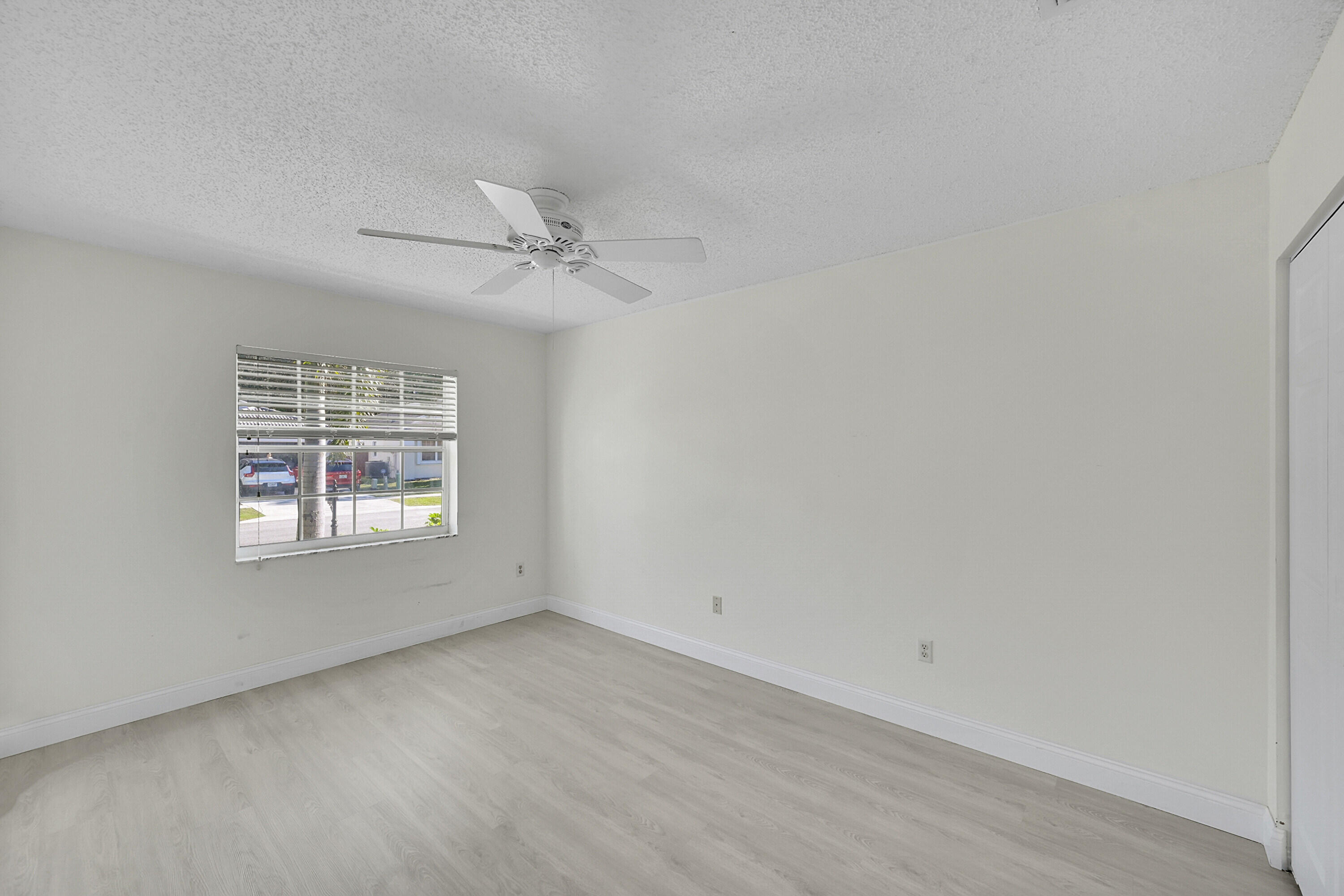 WEITZER SUB 2 - Residential Lease