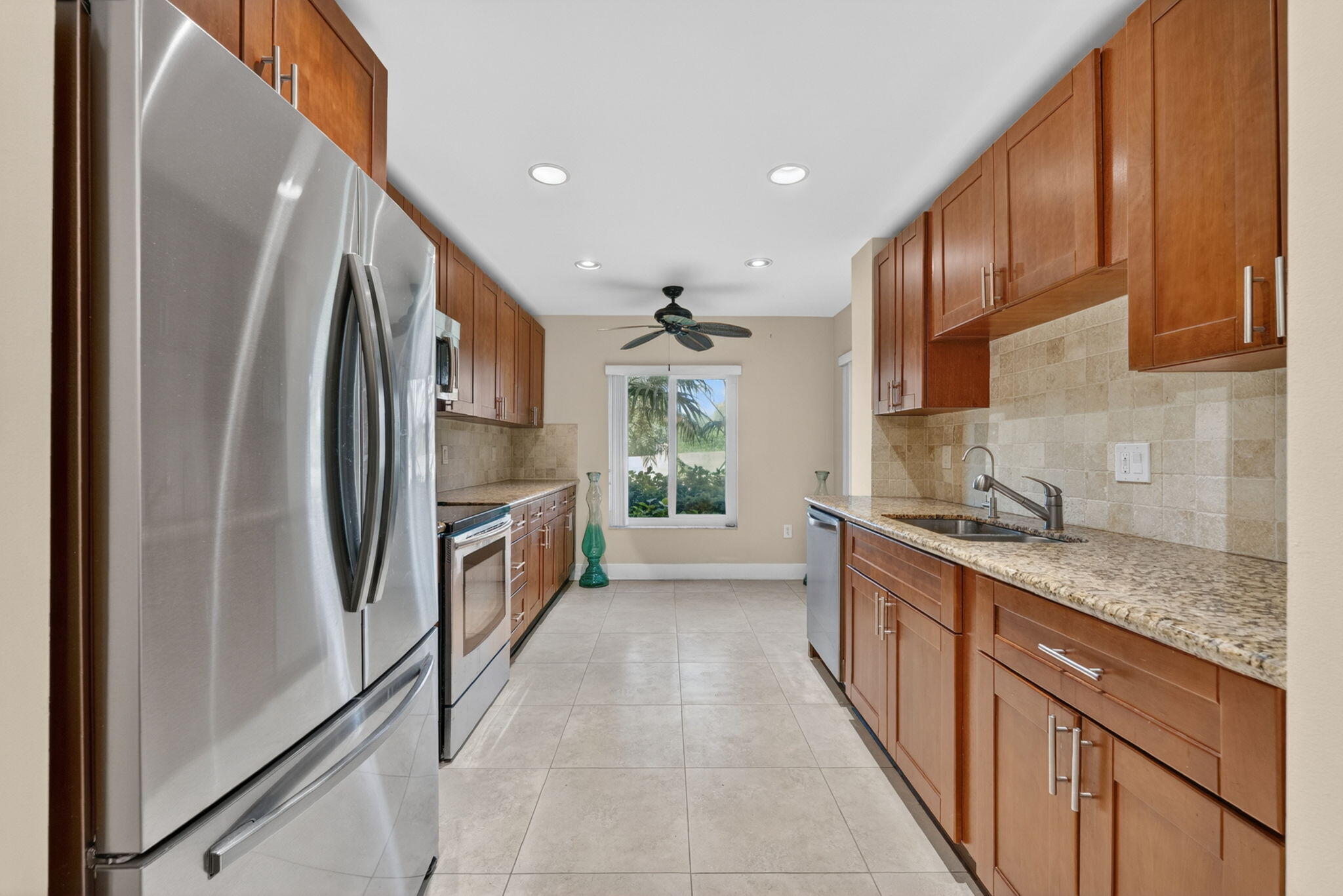 CALIFORNIA COURTS CONDO - Residential