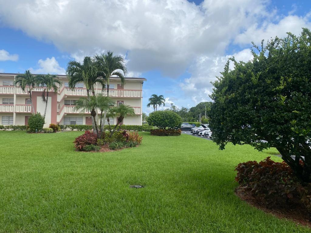 PRESTON AT CENTURY VILLAGE CONDO - Residential