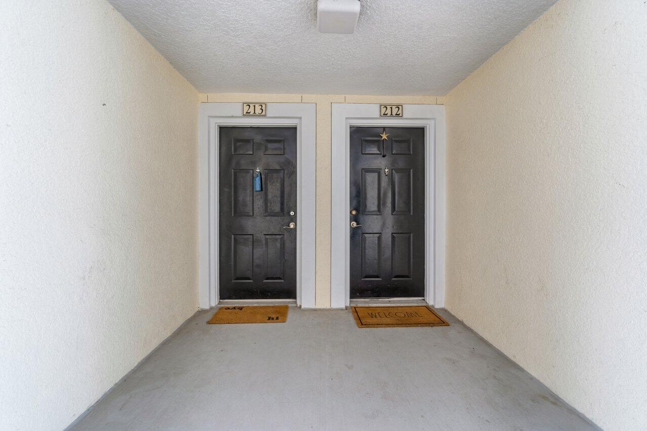 SOMERSET AT ABACOA CONDO - Residential Lease