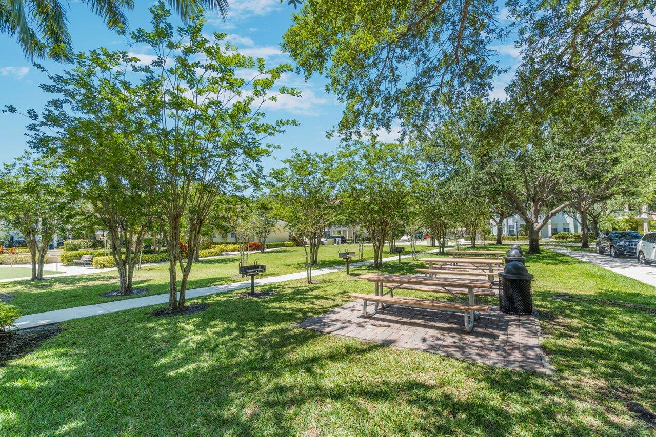 SOMERSET AT ABACOA CONDO - Residential Lease