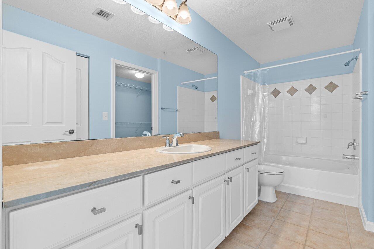 SOMERSET AT ABACOA CONDO - Residential Lease