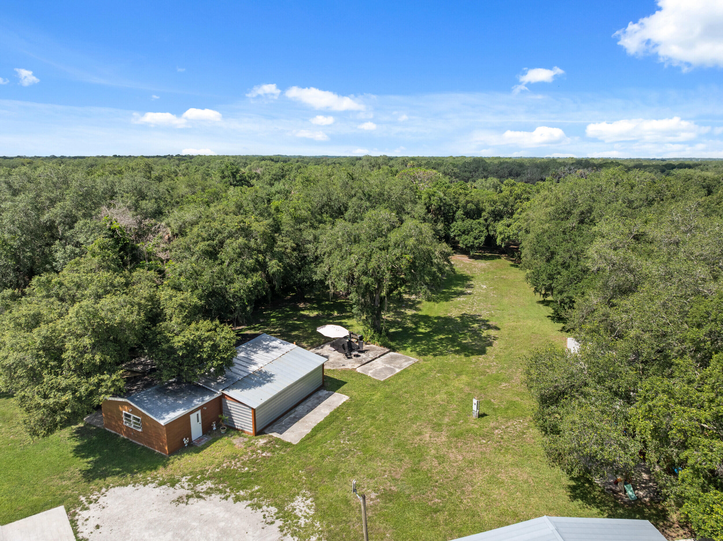 QUAIL WOODS - Residential