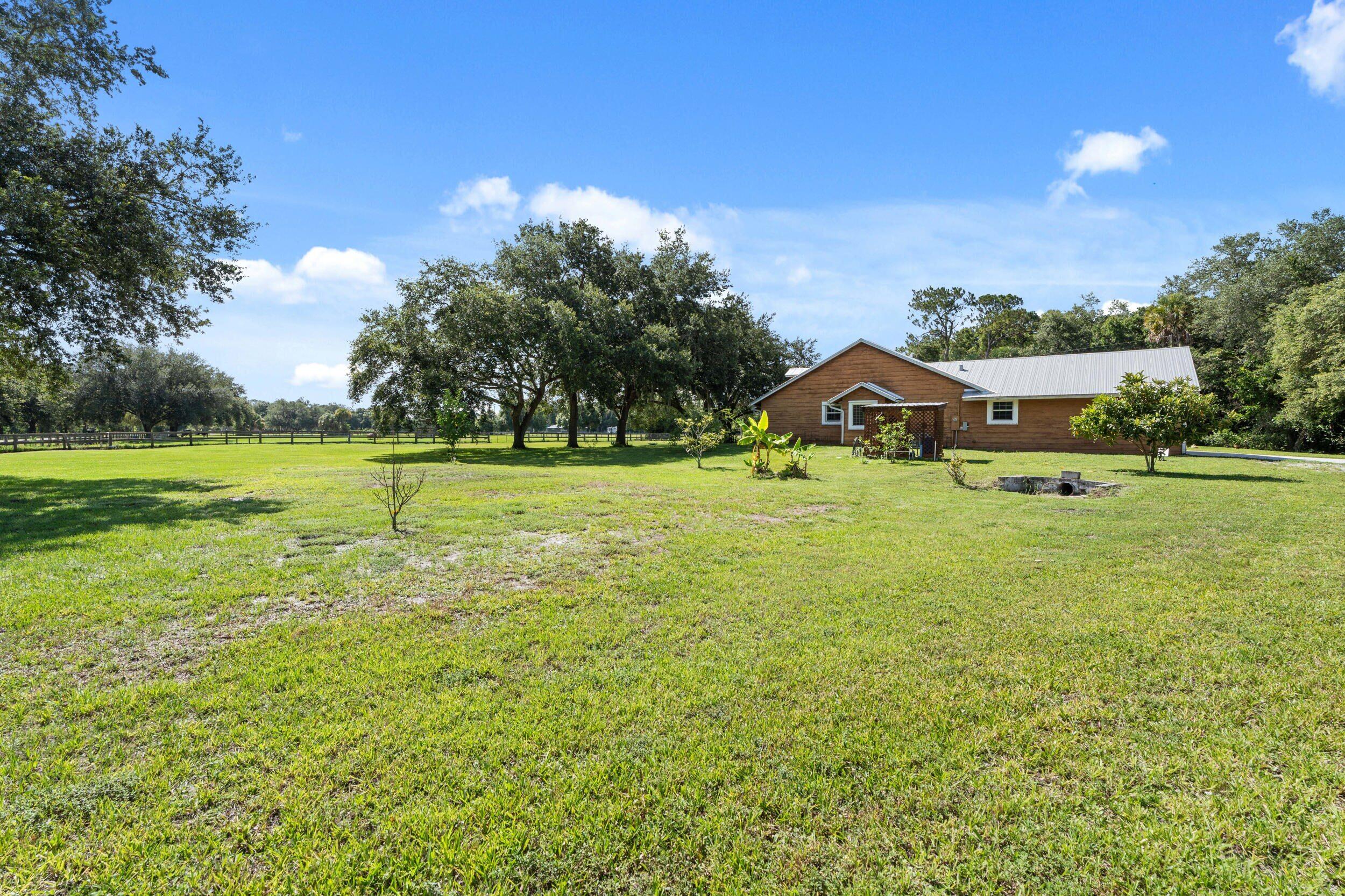 QUAIL WOODS - Residential