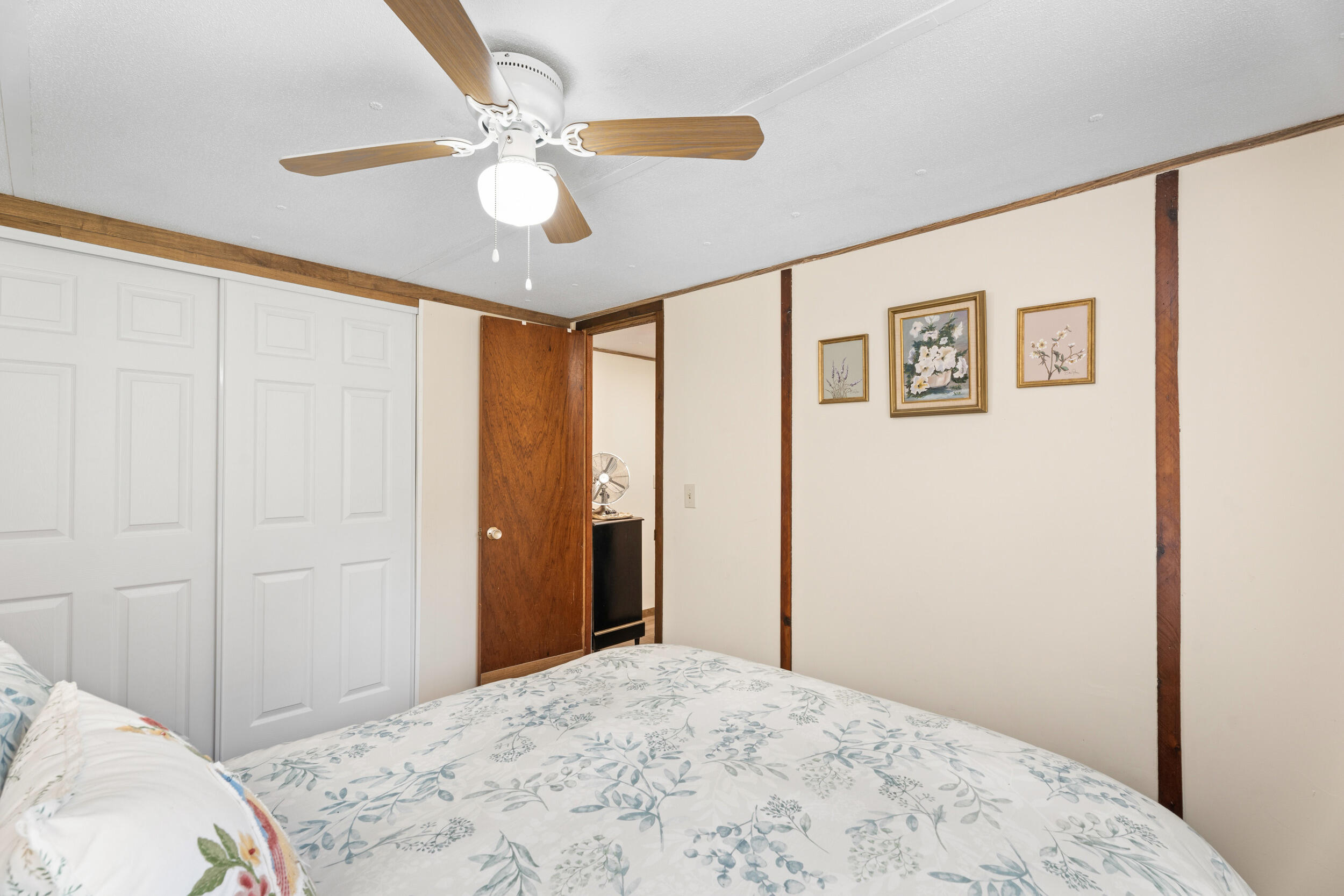 QUAIL WOODS - Residential