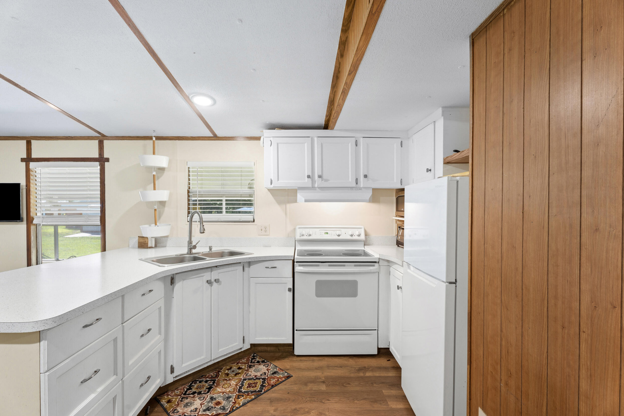 QUAIL WOODS - Residential