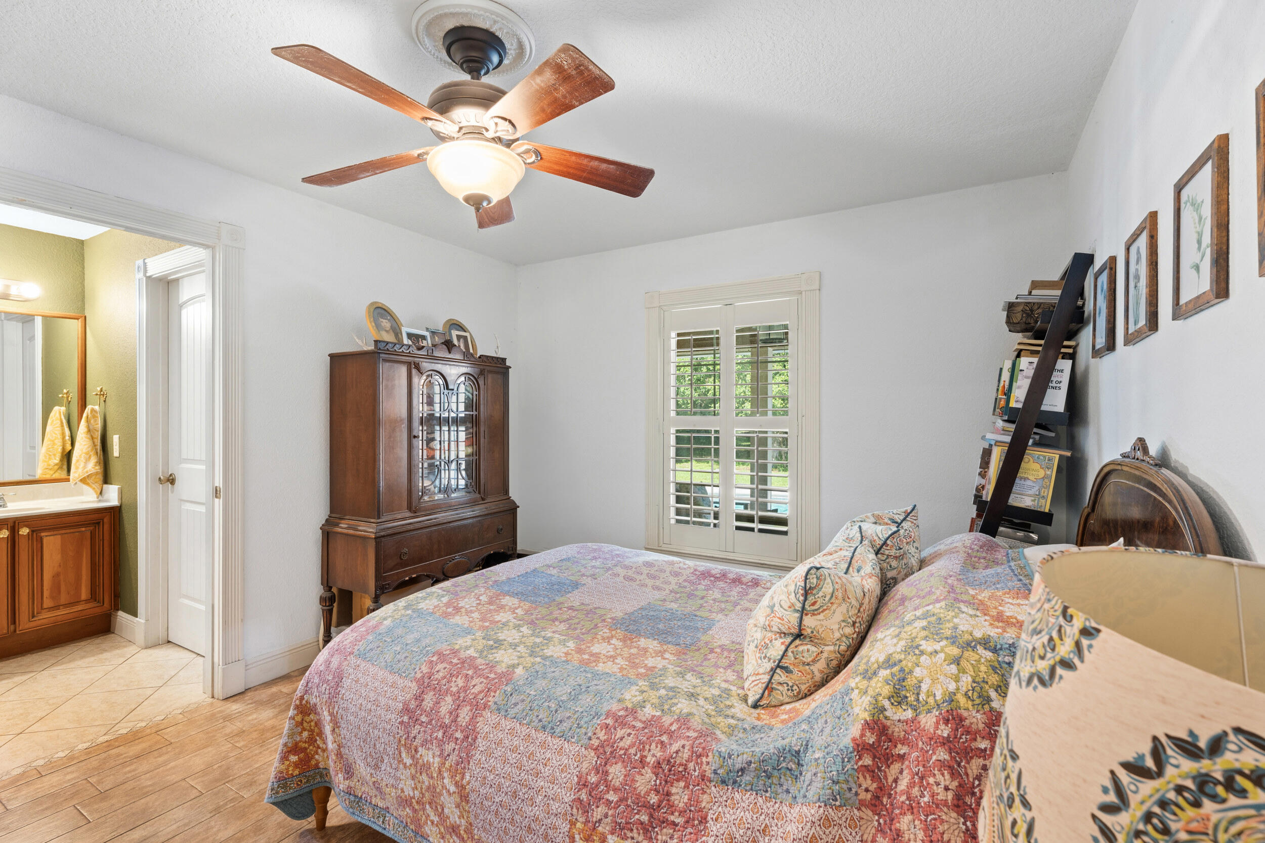 QUAIL WOODS - Residential