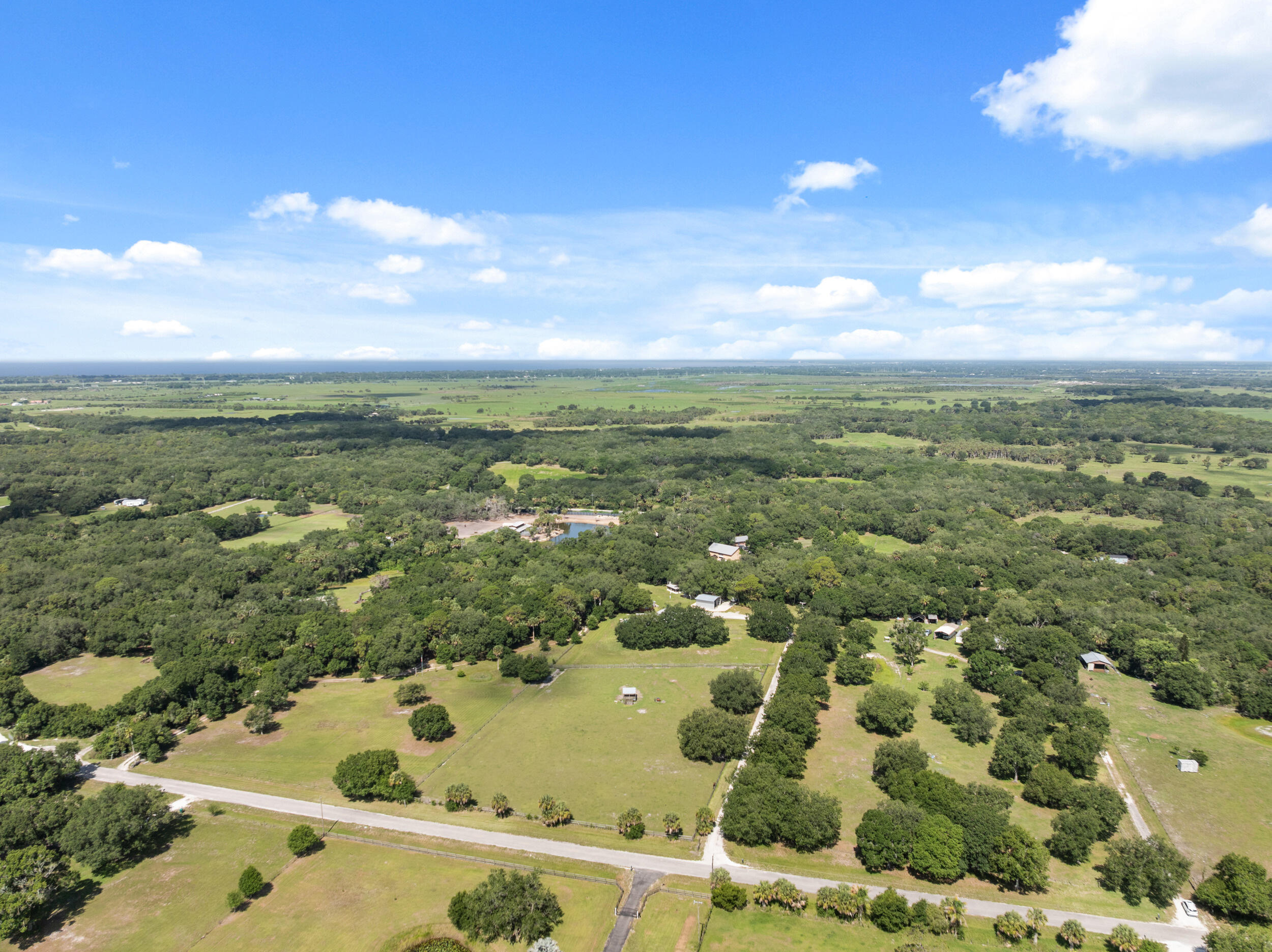 QUAIL WOODS - Residential