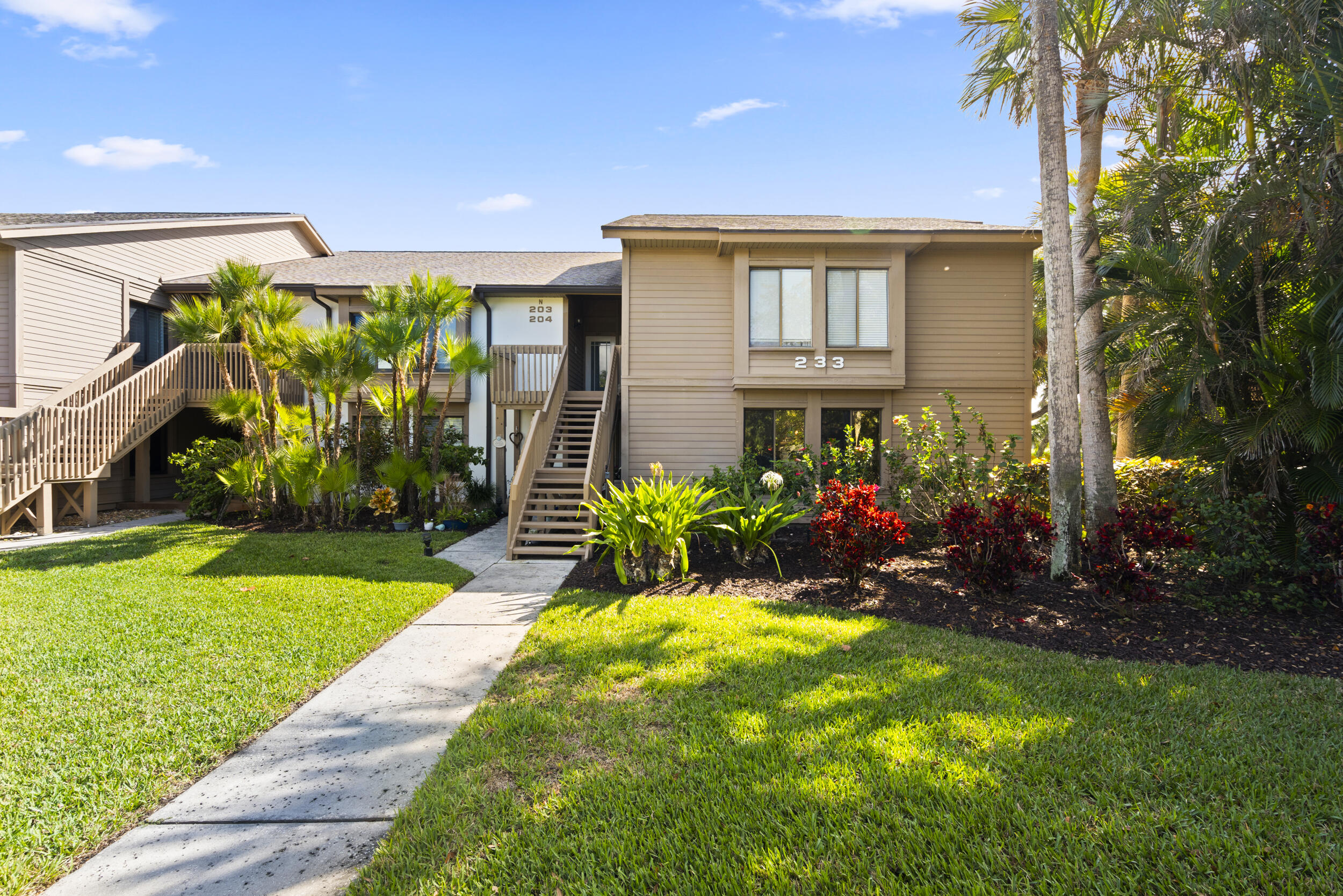 RIVERWOOD CONDO - Residential