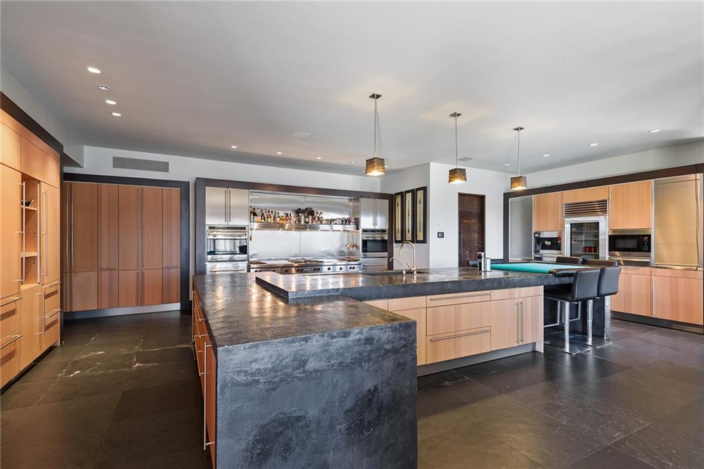 Coral Ridge North Add 24- - Residential