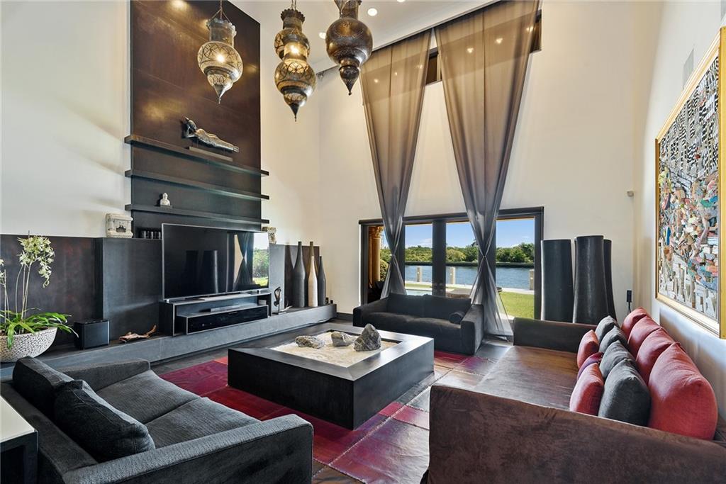Coral Ridge North Add 24- - Residential