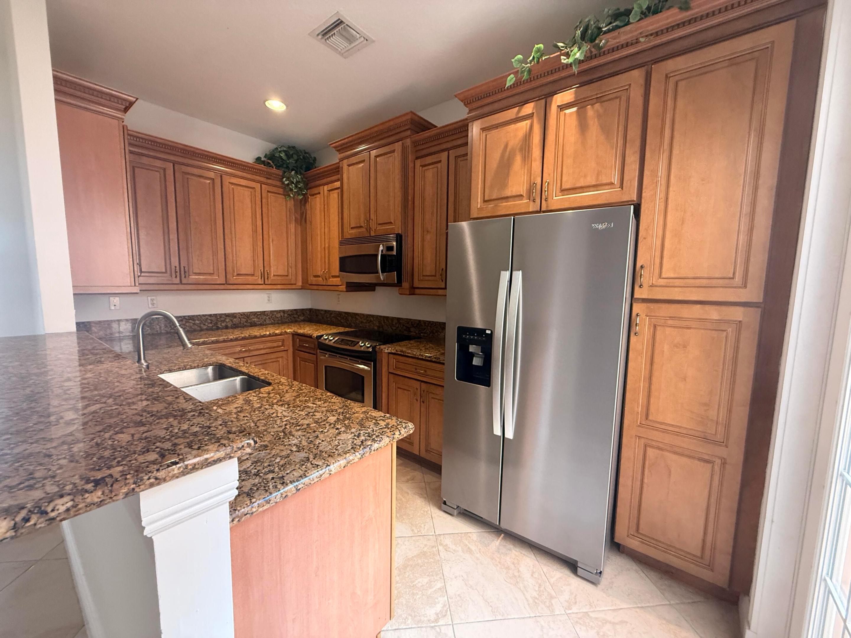 PENINSULA VILLAGE GREENS - Residential Lease