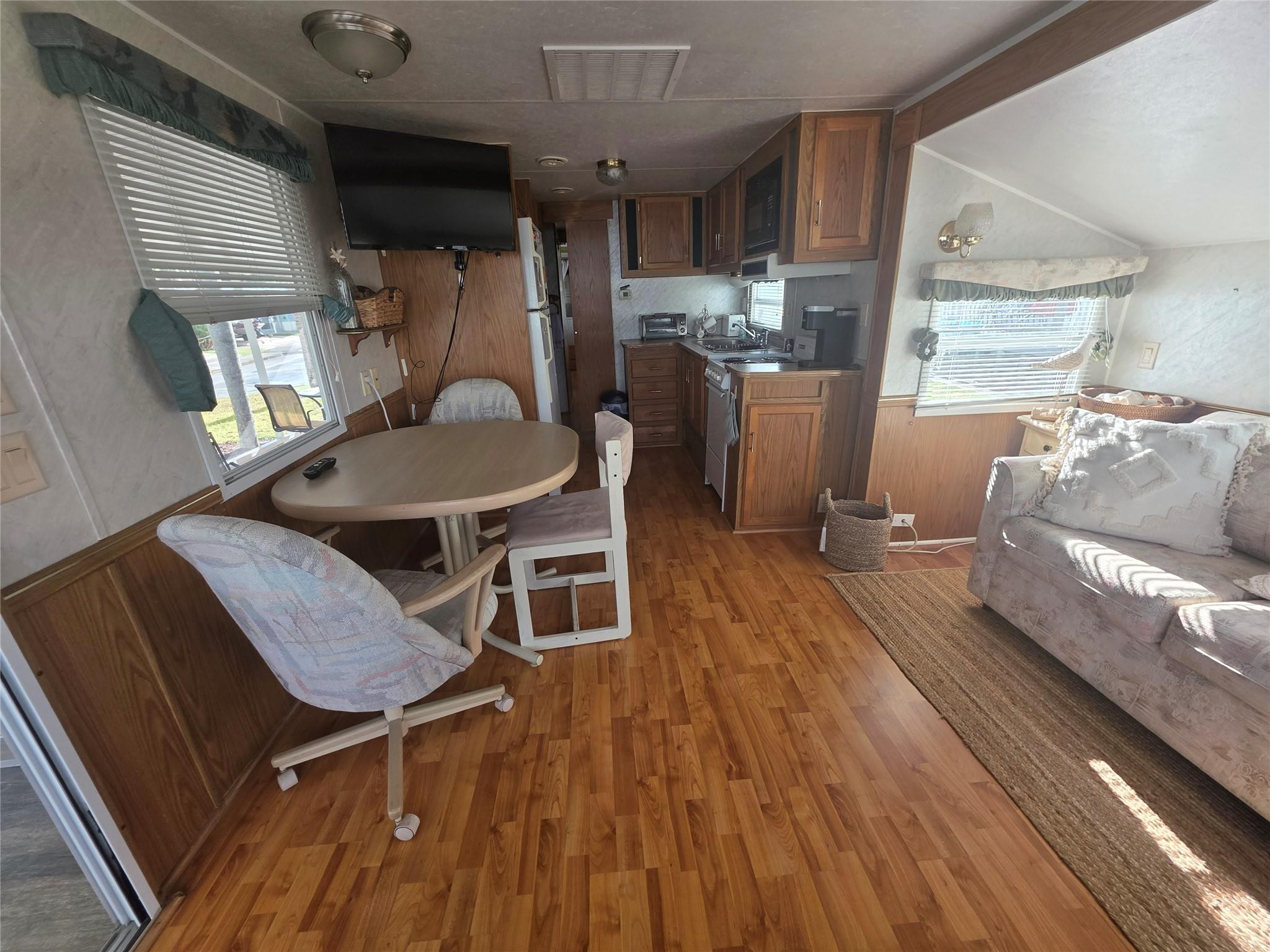 Ancient Oaks RV Resort - Residential