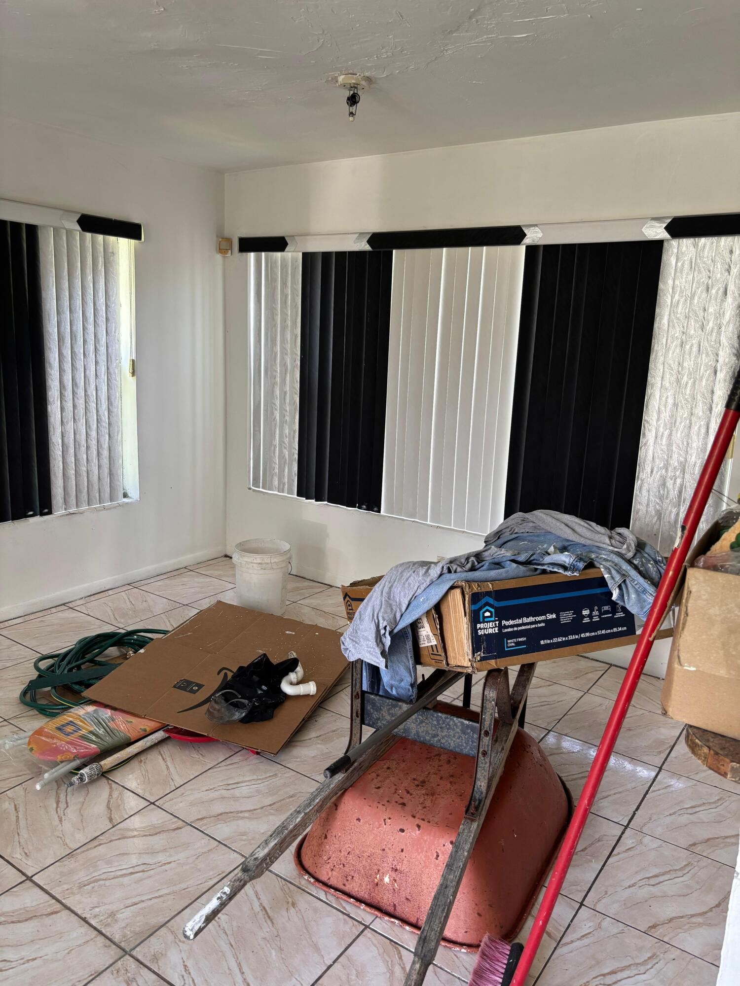 HOLLOWAY ADDN TO BELLE GLADE - Residential