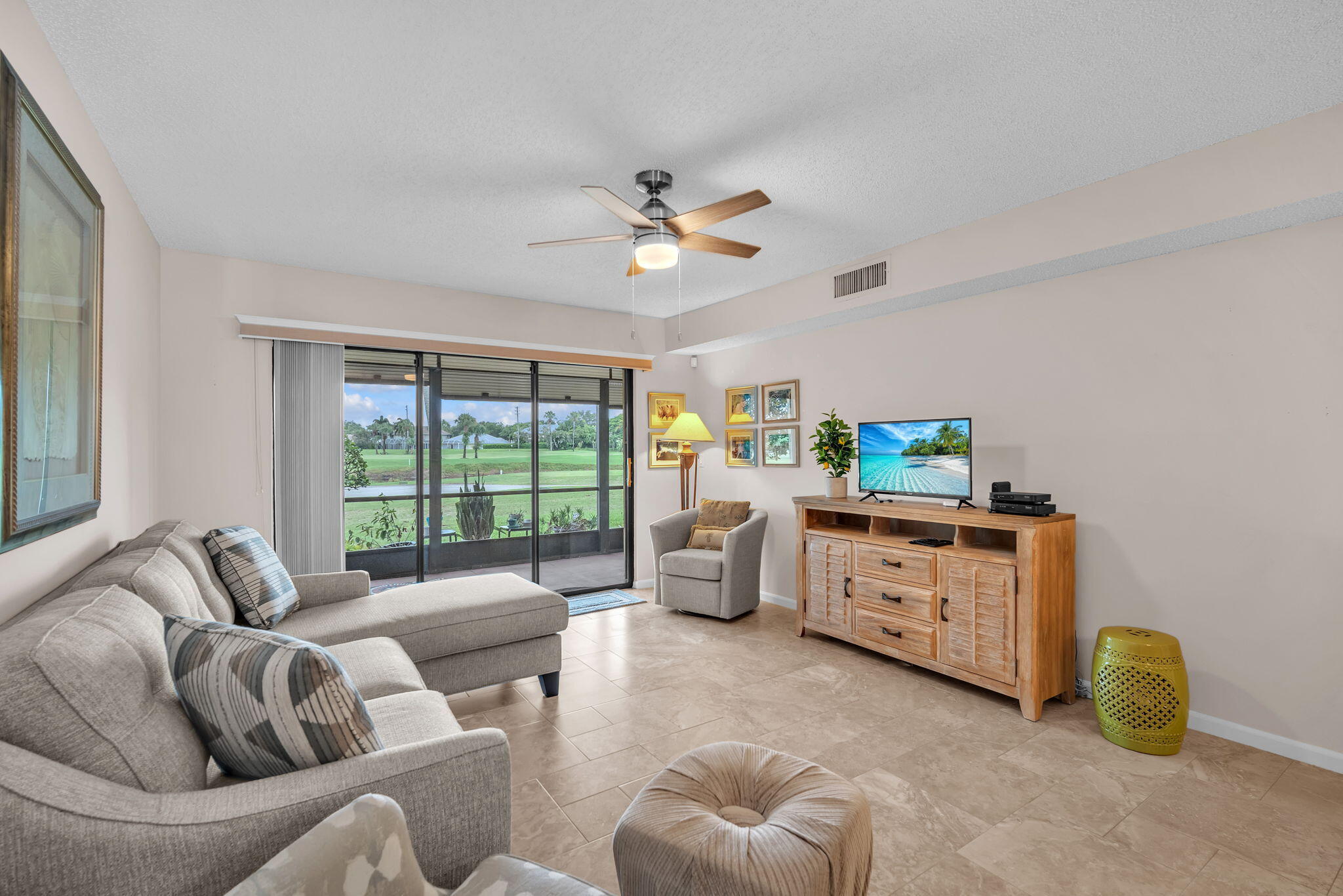 KEYSTONE CONDO - Residential