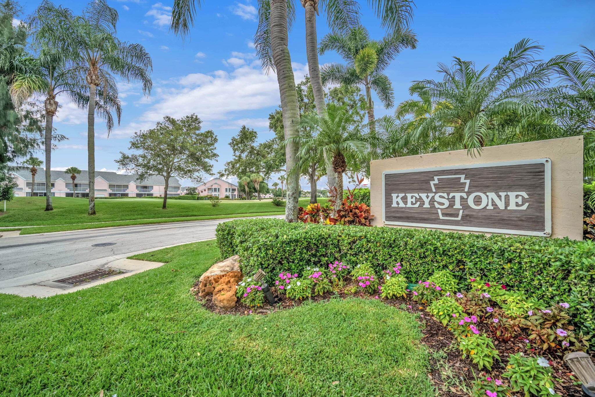 KEYSTONE CONDO - Residential