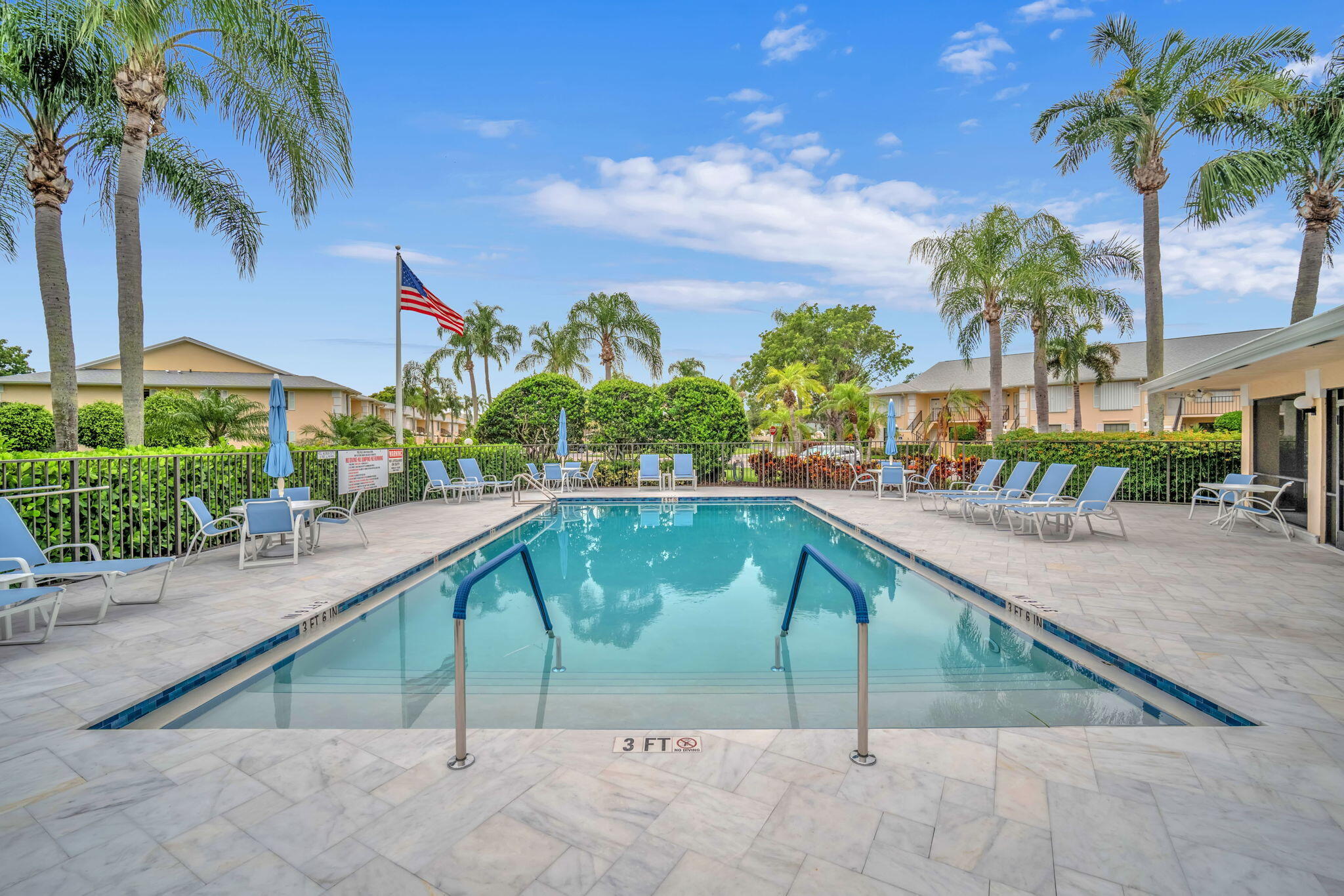 KEYSTONE CONDO - Residential