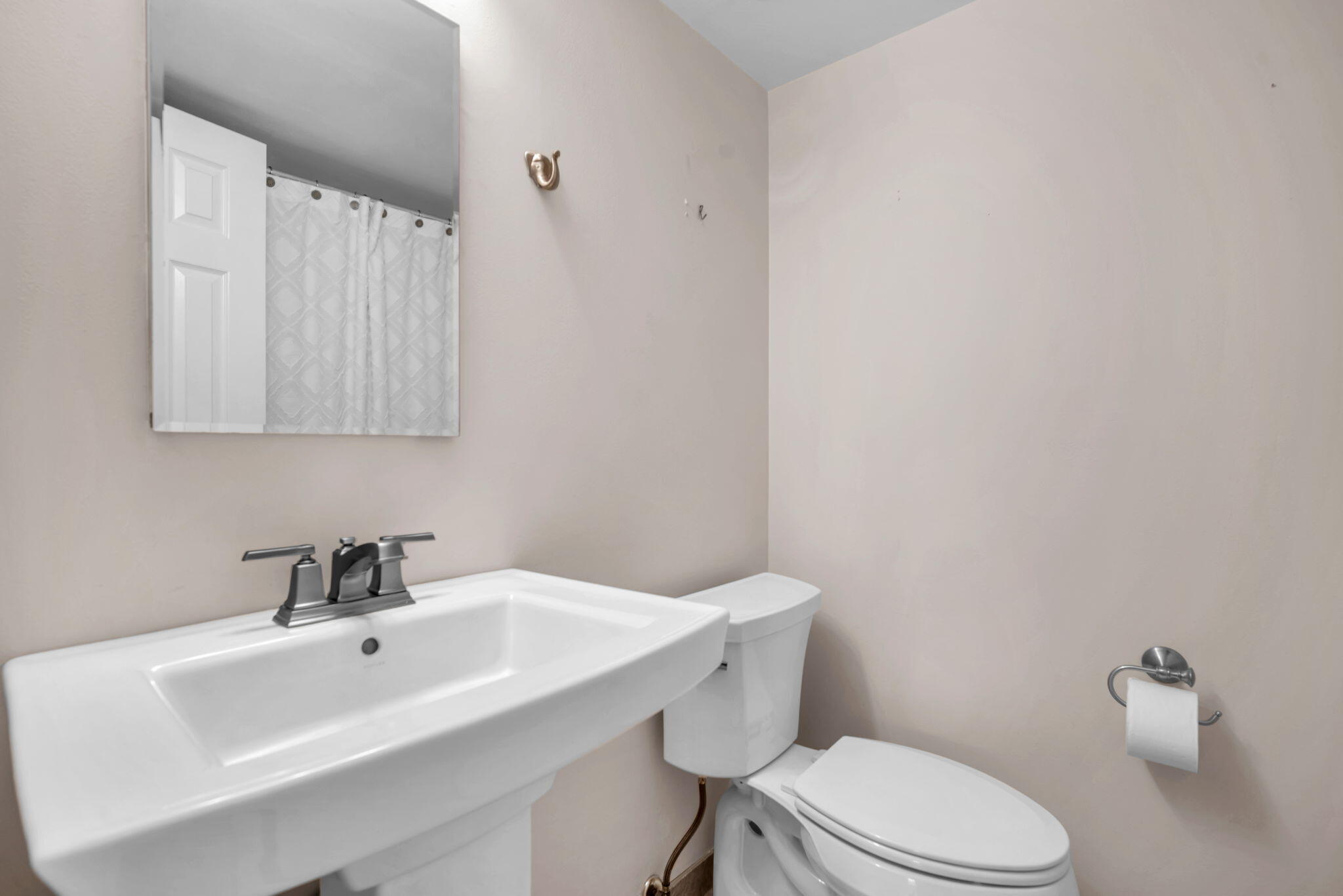 KEYSTONE CONDO - Residential