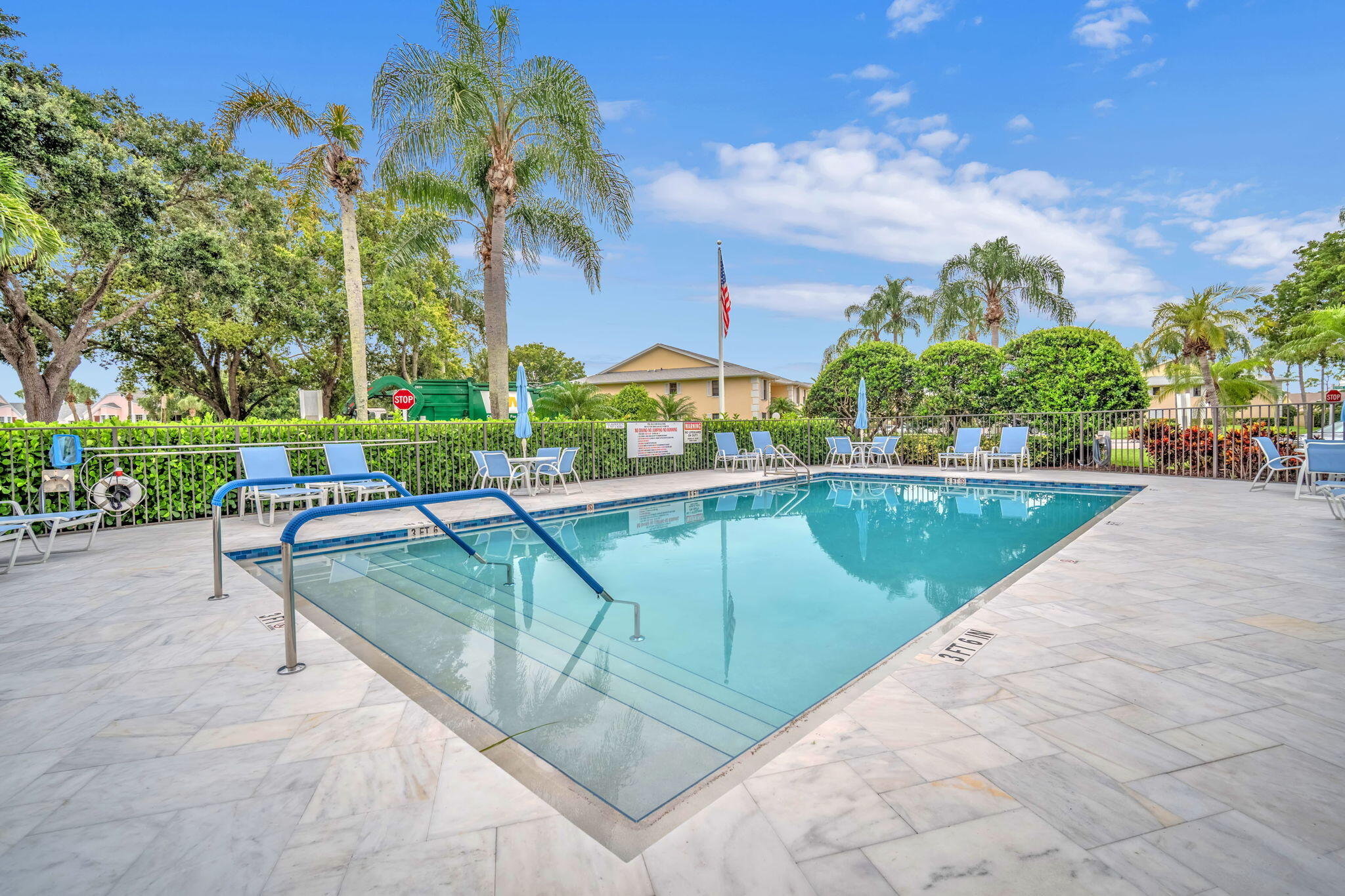 KEYSTONE CONDO - Residential