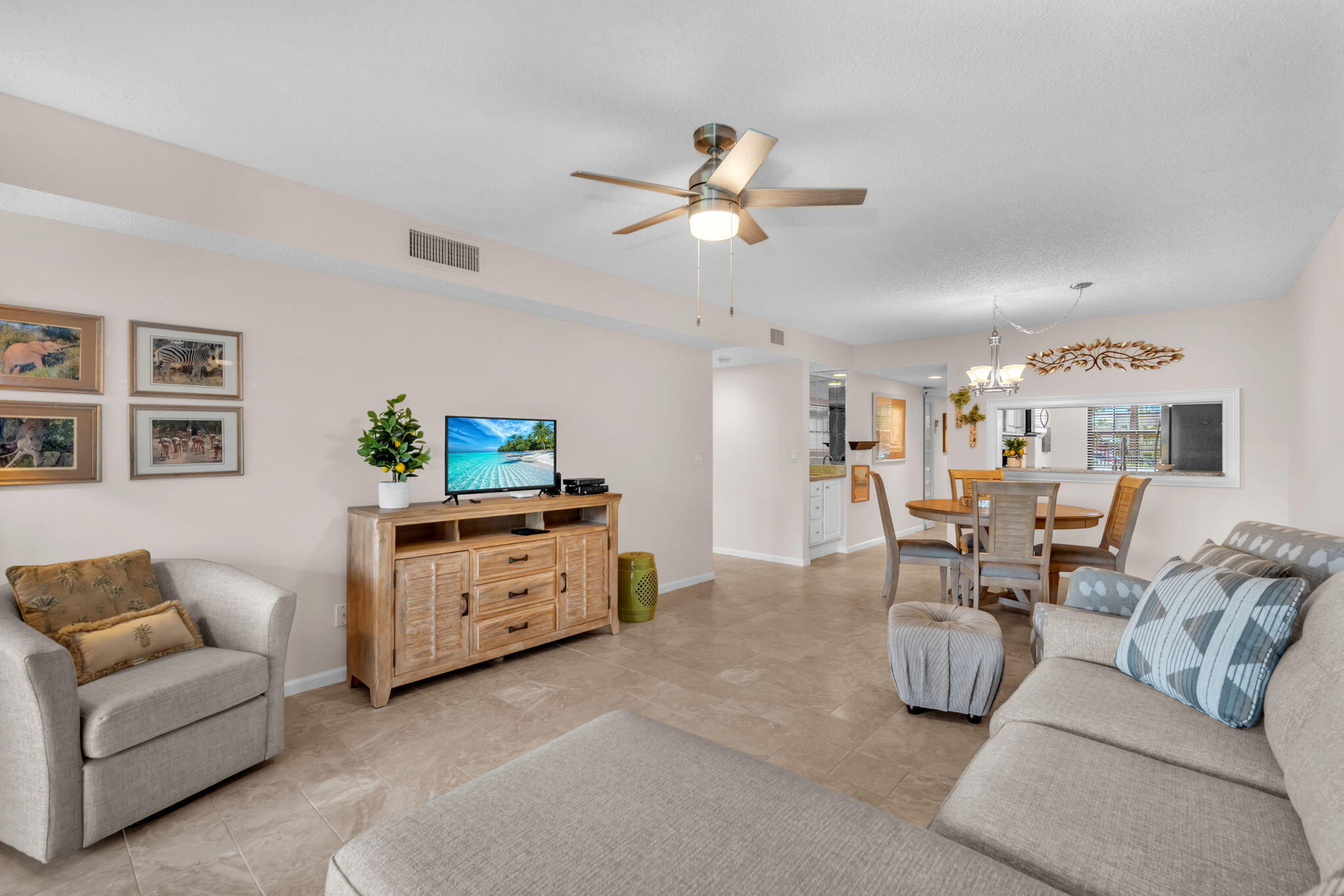 KEYSTONE CONDO - Residential
