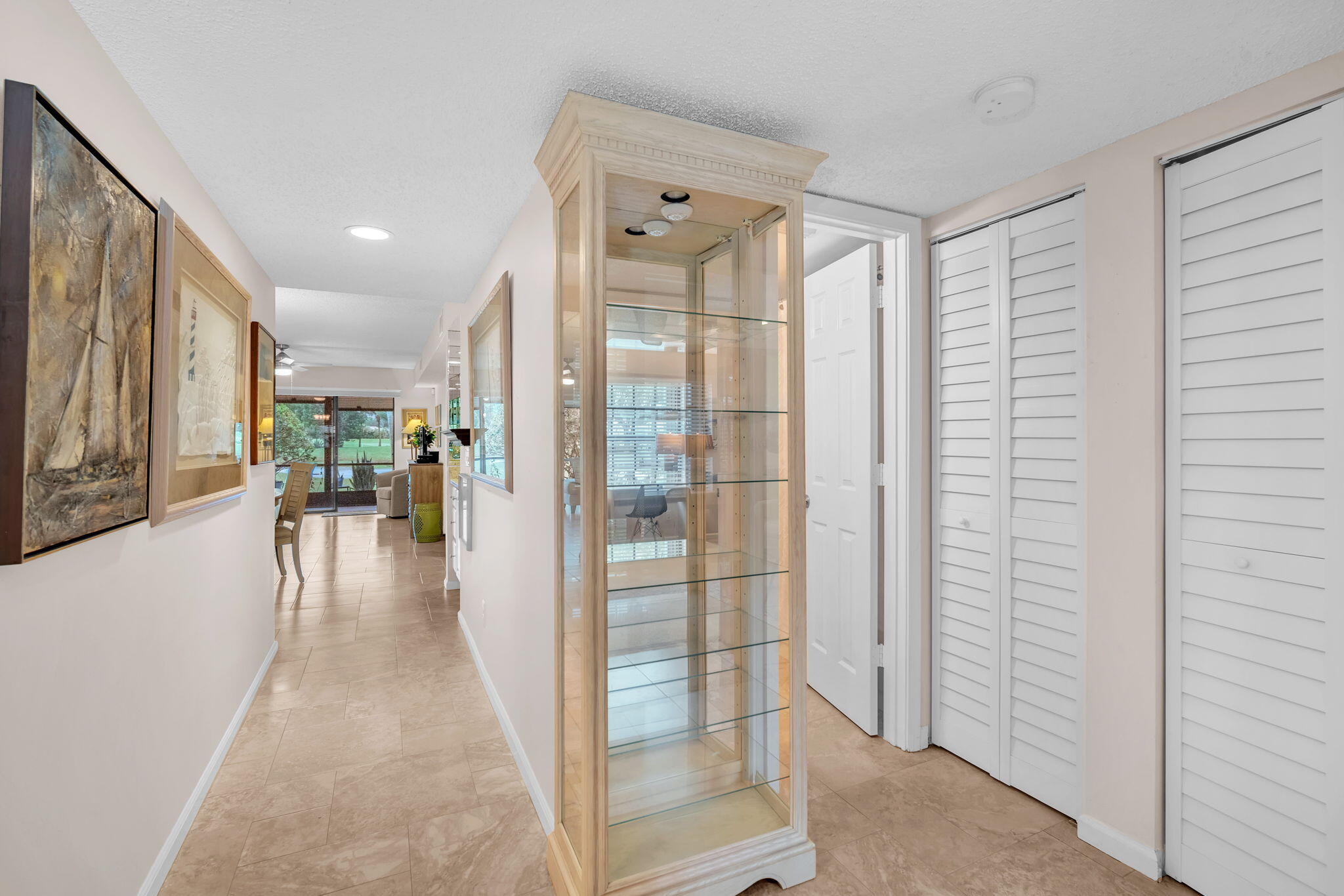 KEYSTONE CONDO - Residential