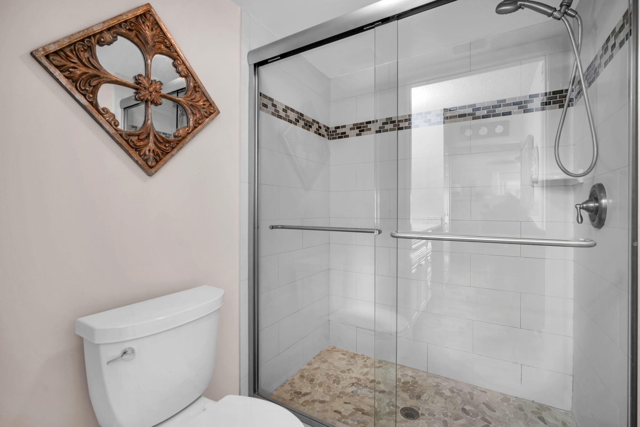 KEYSTONE CONDO - Residential