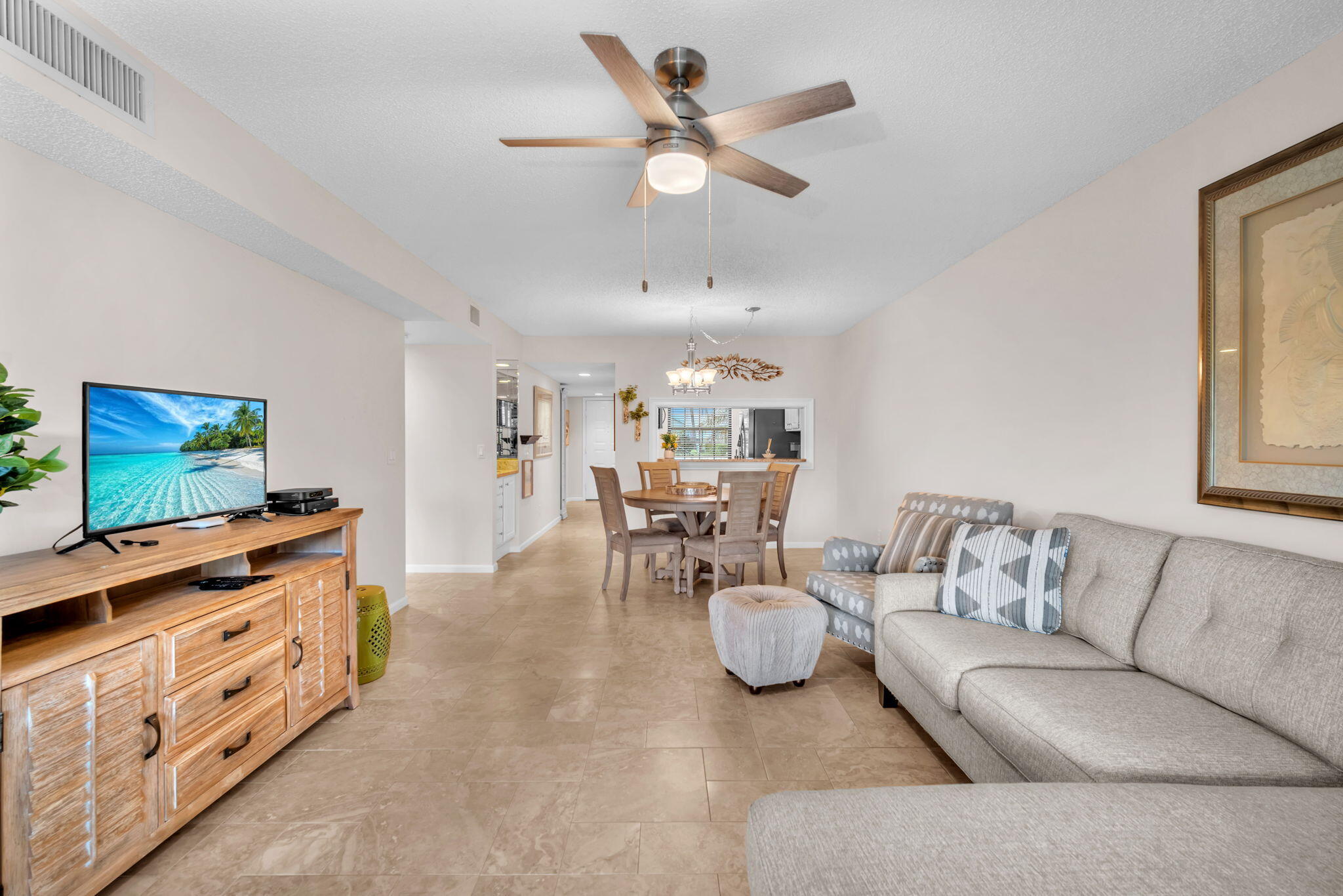 KEYSTONE CONDO - Residential