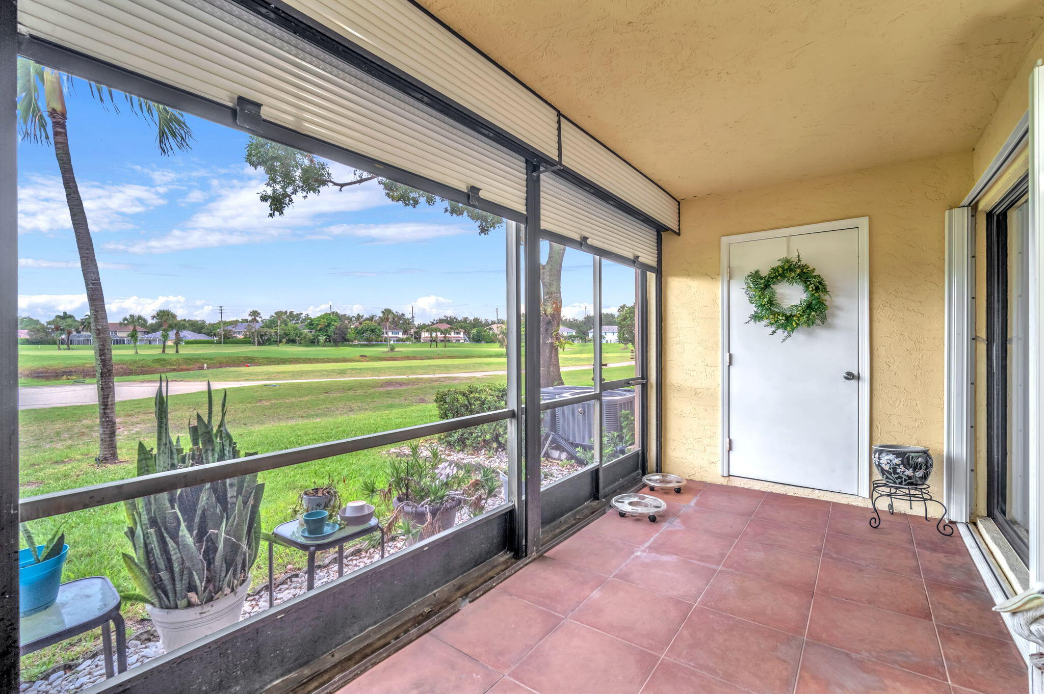 KEYSTONE CONDO - Residential