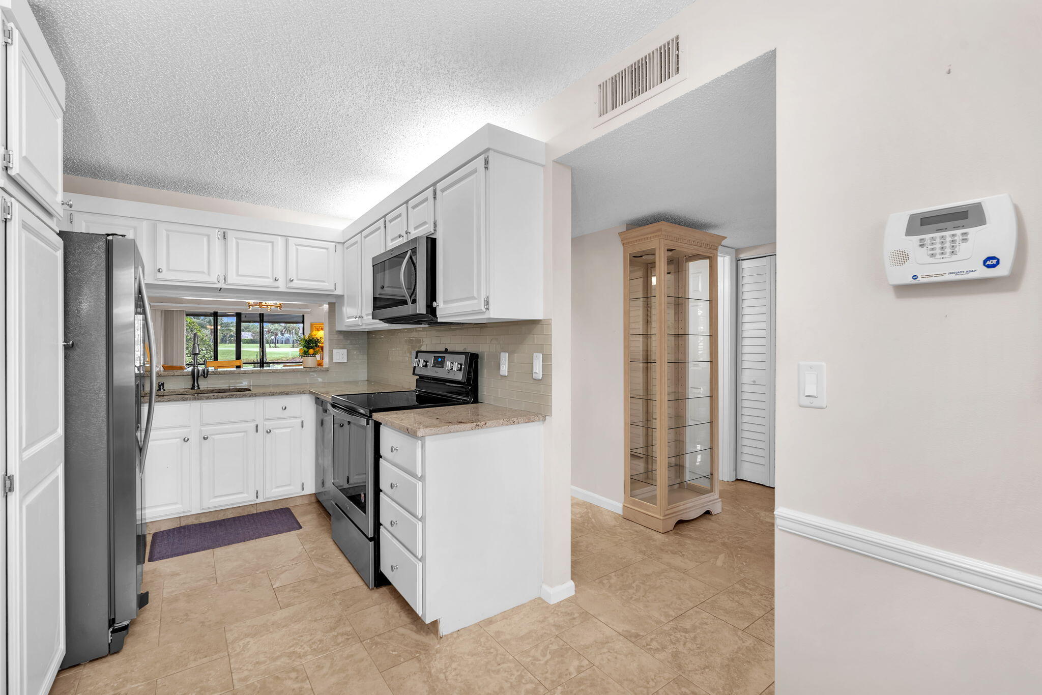 KEYSTONE CONDO - Residential