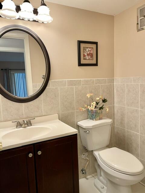 Kent G Condos - Residential Lease