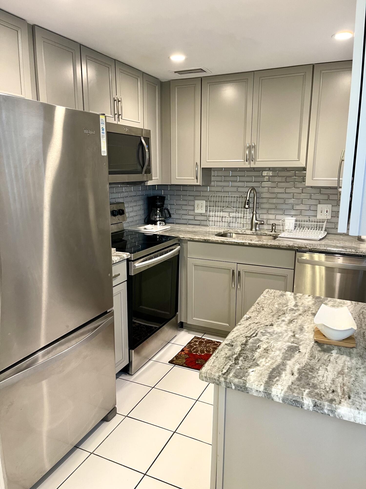 Kent G Condos - Residential Lease
