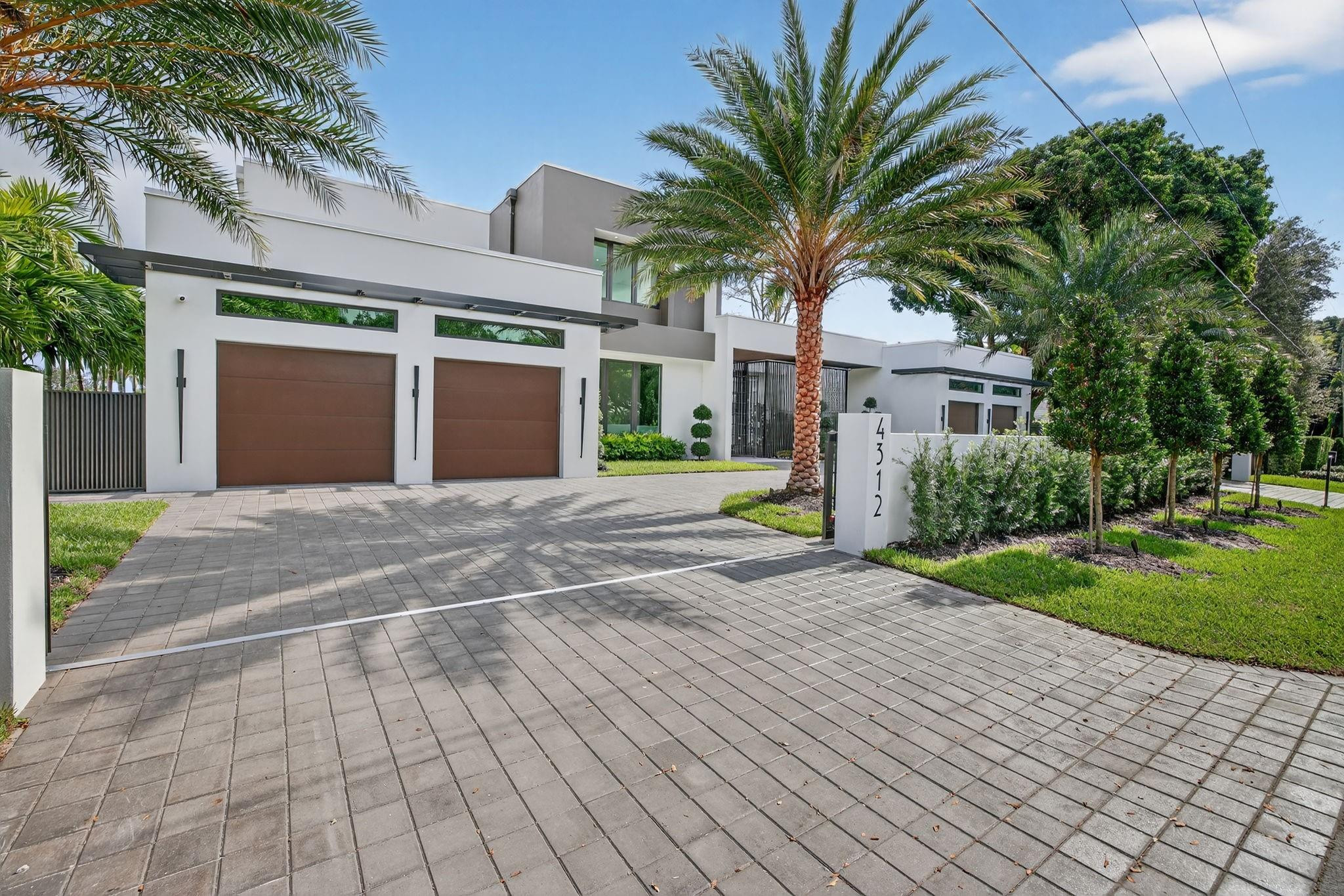 Coral Ridge Country Club - Residential