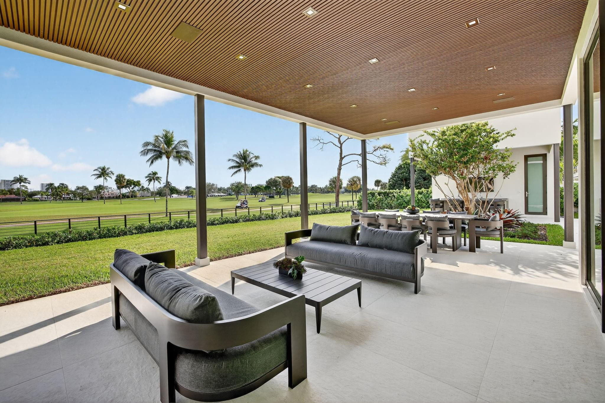 Coral Ridge Country Club - Residential