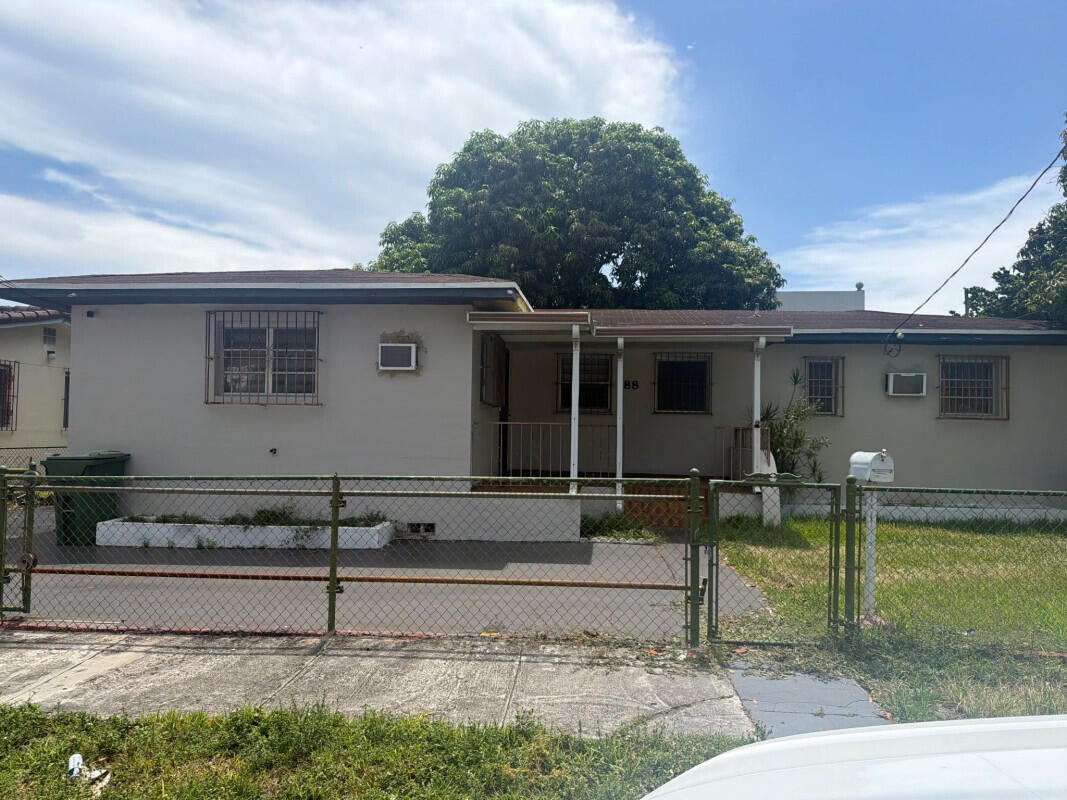 INVESTOR SPECIAL, HANDYMAN SPECIAL MULTIFAMILY, 2 (1/1'S).