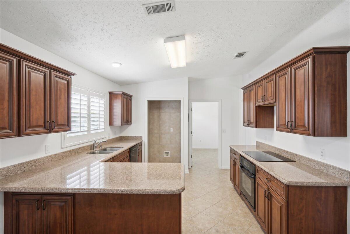 PALM GROVE SUBDIVISION - Residential